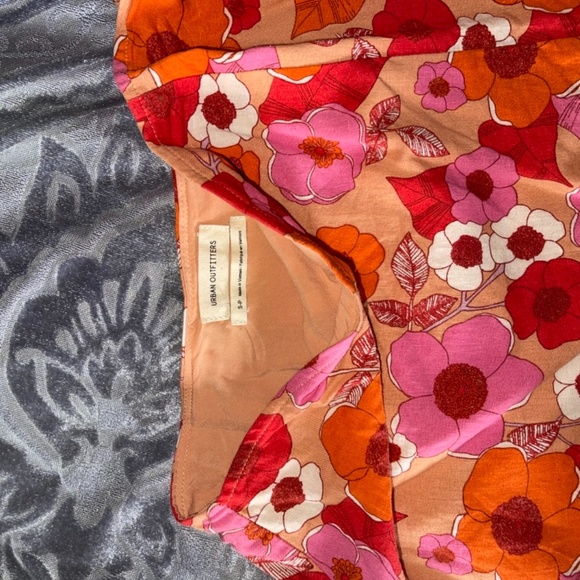 Mini Skirt - Picture 3 of 5